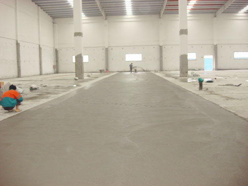 非金屬型金剛砂耐磨地坪